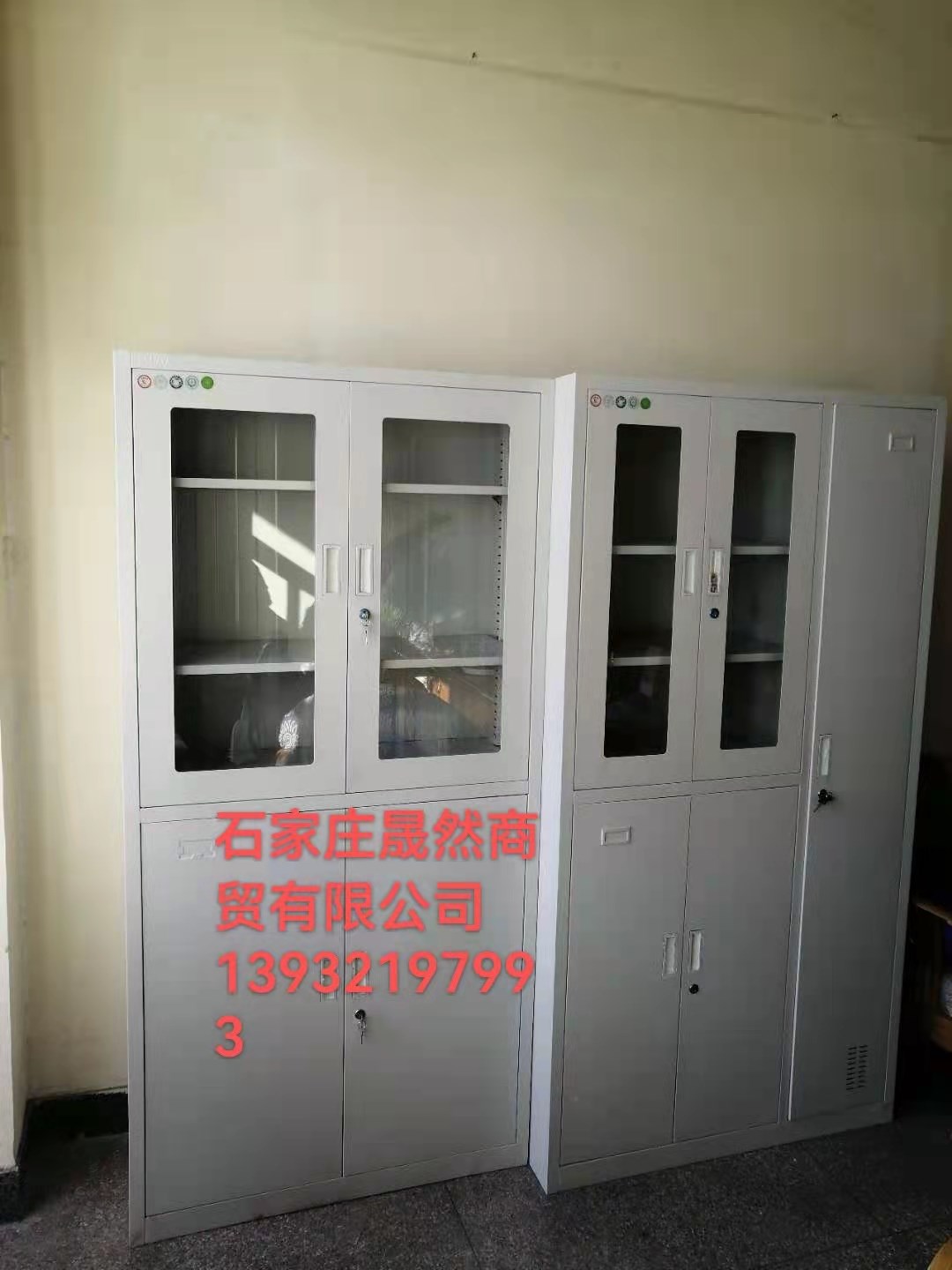 平分玻璃柜.jpg